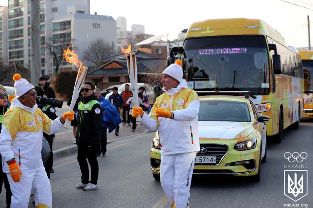 Сергей Бубка принял участие в эстафете олимпийского огня в Пхенчхане