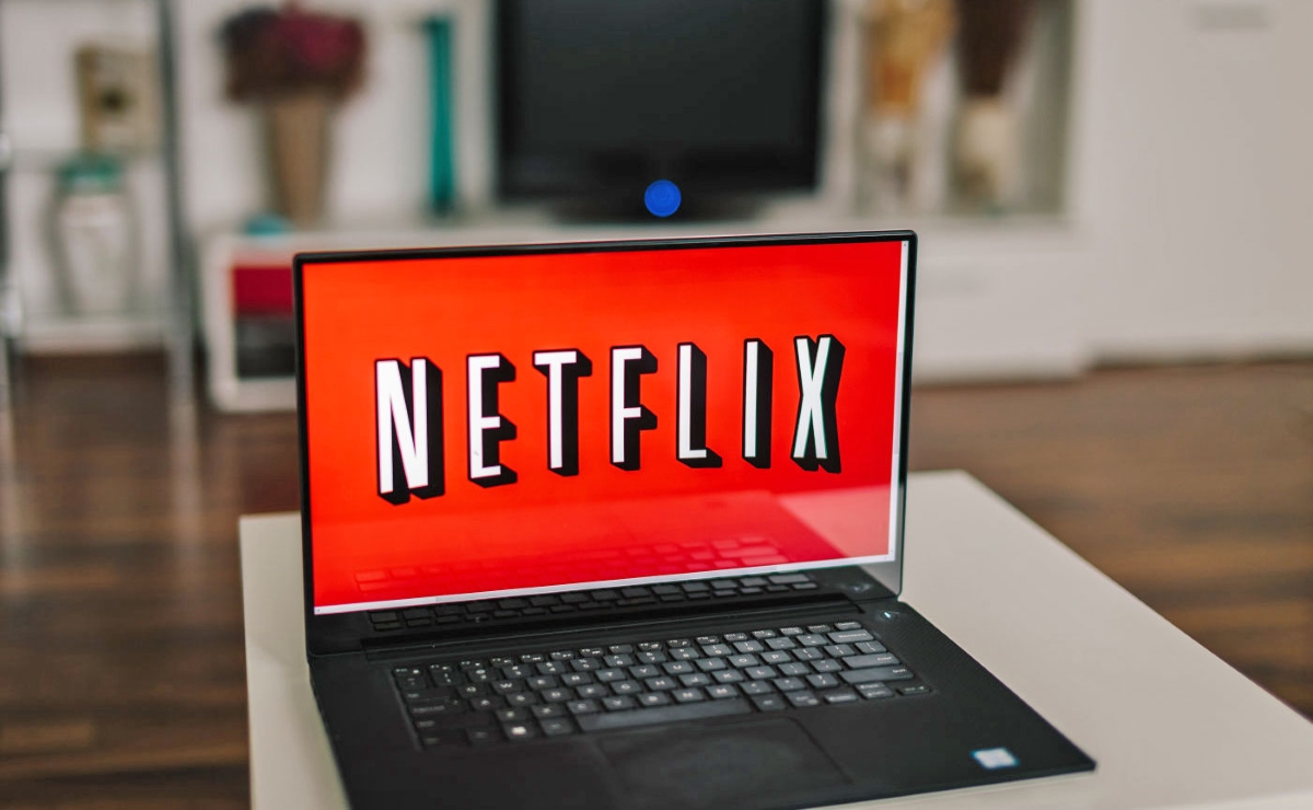 Стоимость Netflix упала почти на 25 млрд долларов