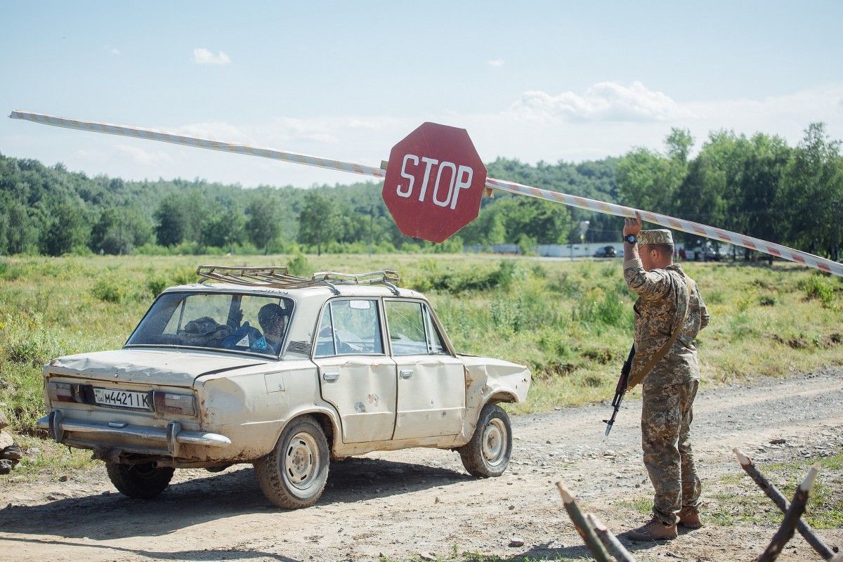 Російські війська на українському кордоні налаштовані агресивно – Турчинов