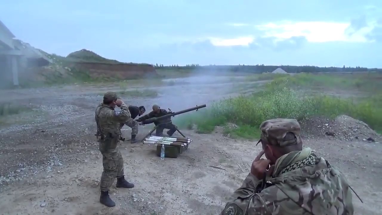 Відео: військові на Донбасі тренувалися знищувати бронетехніку противника