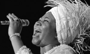 В США скончалась легендарная королева соула Арета Франклин