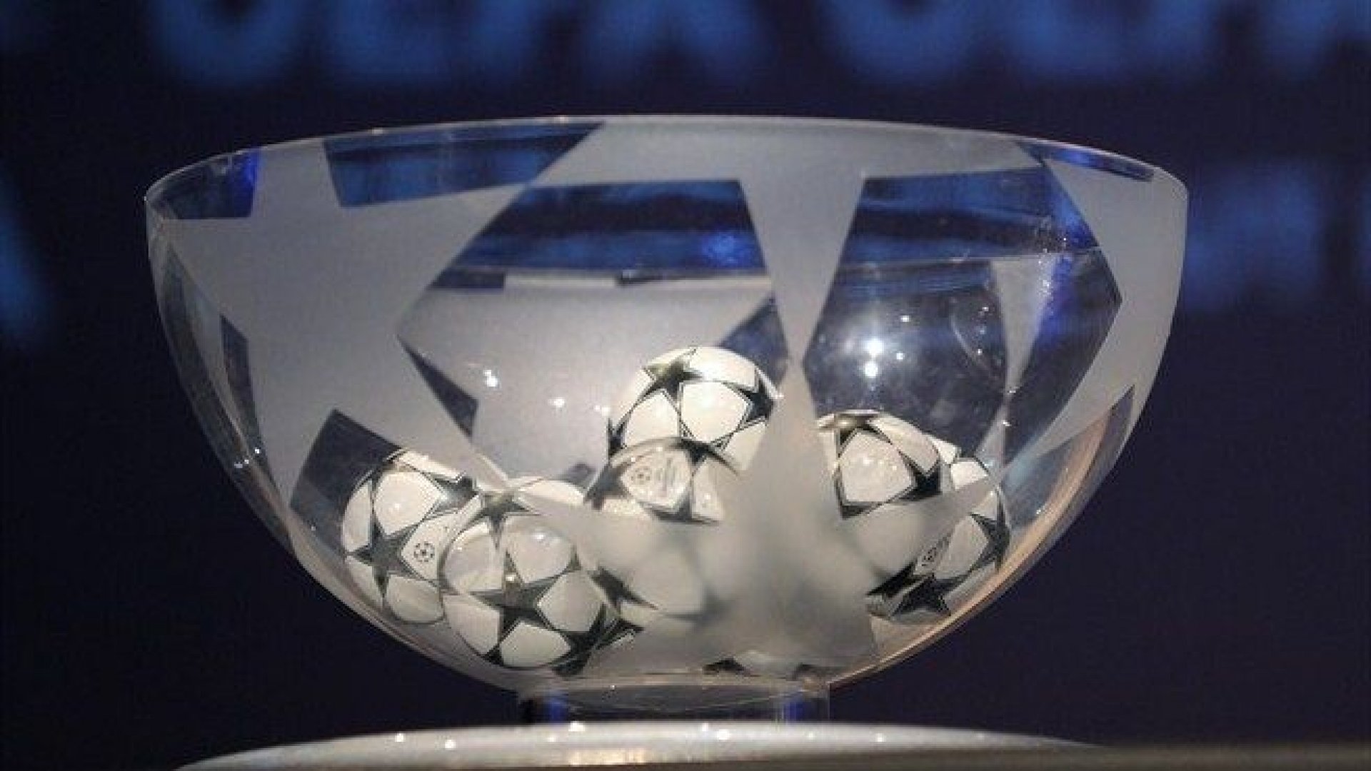 Оприлюднено результати жеребкування плей-офф Ліги Чемпіонів