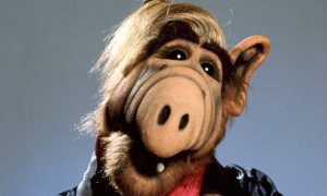 Альф возвращается: Warner Bros. переснимут популярный ситком