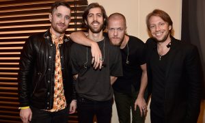 Мошенники массово продают фальшивые билеты на концерт группы Imagine Dragons