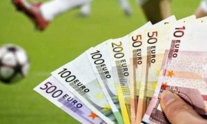 Какие клубы больше всех потратились на трансферы – рейтинг