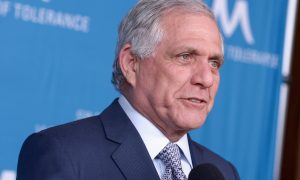 Директор CBS уволился их-за обвинения в сексуальных домогательствах