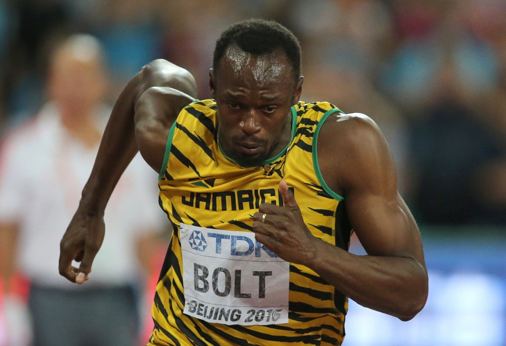 Видео: Усэйн Болт победил в забеге в невесомости