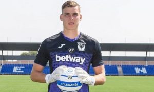 Видео: Лунин дебютировал в составе ФК «Леганес» и пропустил два мяча