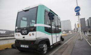 В США запретили беспилотные школьные автобусы