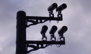 Ученые создали искусственный интеллект, умеющий находить людей по описанию