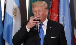 Трамп розкрив правду про свої відносини з алкоголем