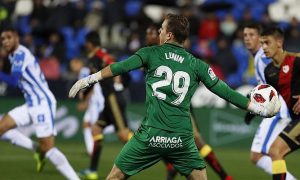 Лунин провел дебютный матч в испанской Примере