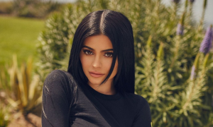 Кайли Дженнер назвали самой высокооплачиваемой знаменитостью