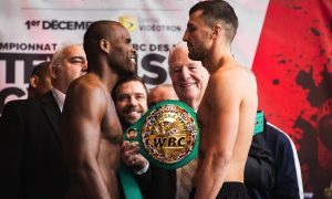 Назван фаворит чемпионского боя Гвоздик - Стивенсон