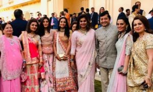 Фото, видео: самая богатая пара Индии сыграла свадьбу за $ 100 миллионов