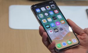 На смартфонах с iOS произошел масштабный сбой