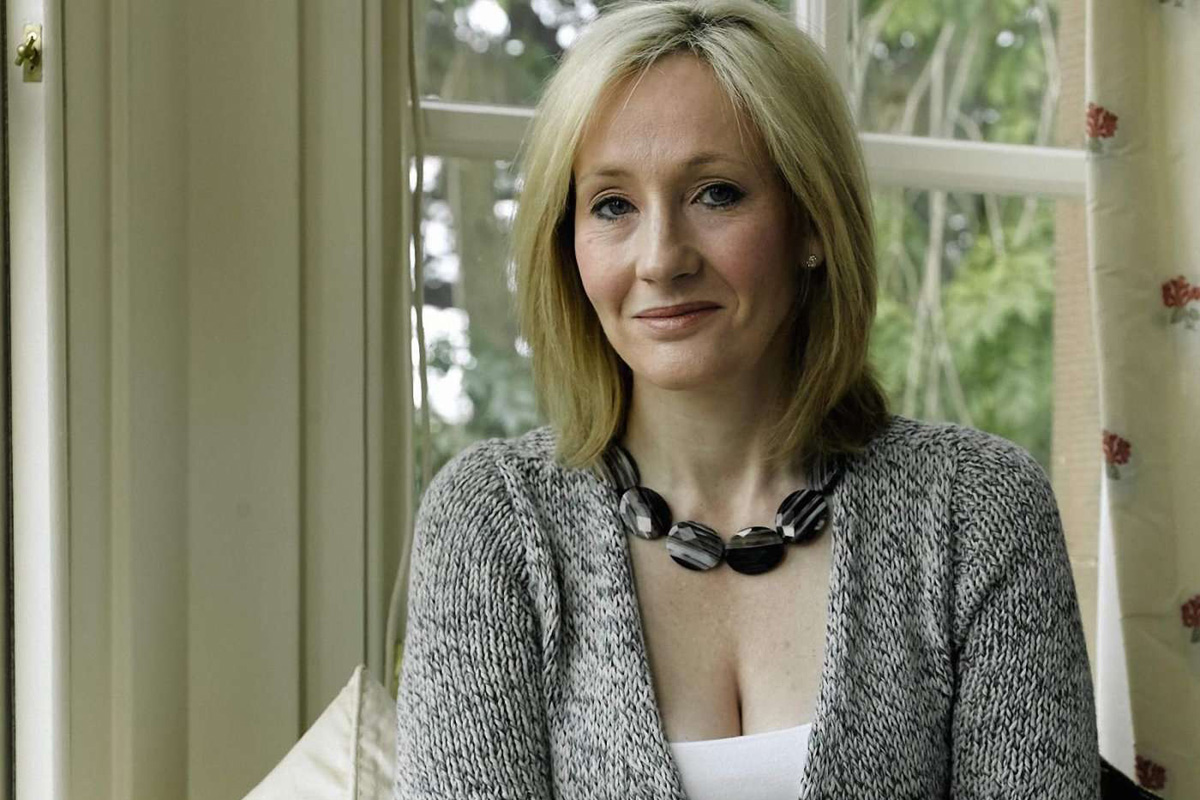 У Британії розпочався суд над колишньою помічницею автора «Гаррі Поттера»