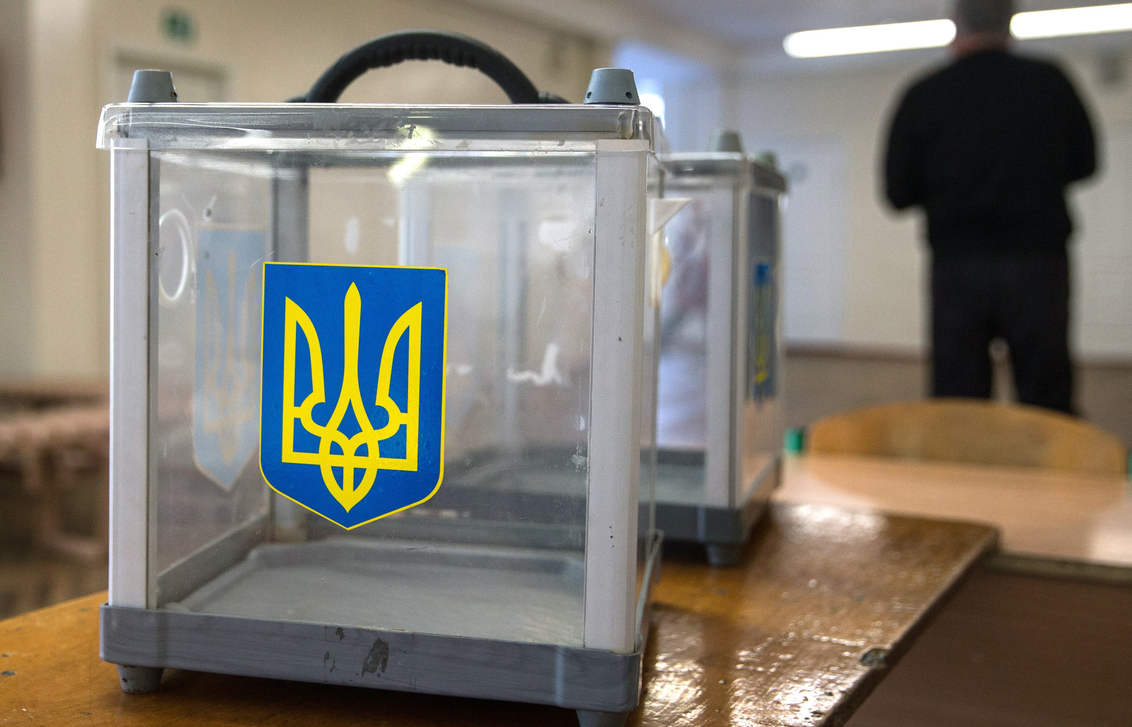 ЦВК відмовила двом бажаючим стати Президентом