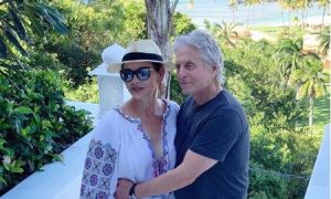 Голливудская актриса ошеломила украинской вышиванкой