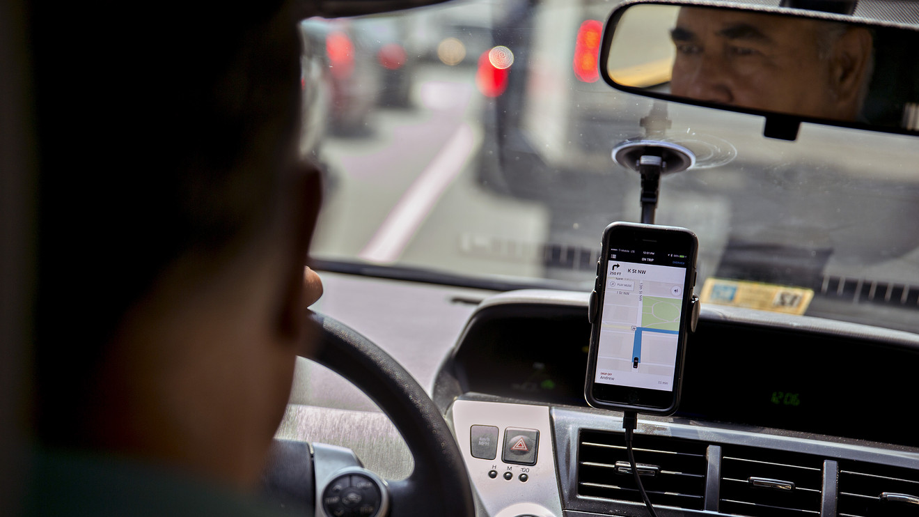 В США водитель Uber, который ранее утверждал, что находился под контролем приложения, признался в убийстве шести человек