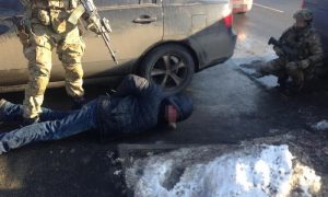 Фото: в Донецкой области СБУ задержала группировку вымогателей