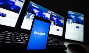 Facebook раскроет заказчиков политической рекламы в Украине перед выборами