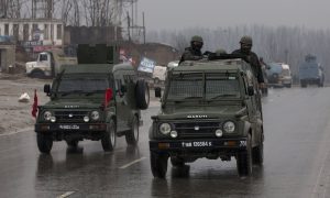 Фото: в результате исламистского нападения на военных в Индии погибло 40 человек