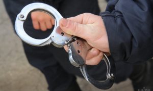 Фото: полиция задержала под Одессой автобусы с вооруженными людьми