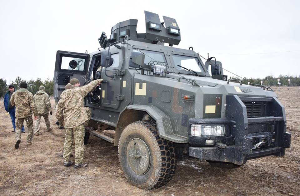 Фото: украинские десантники успешно испытали новый броневик «Козак-2»
