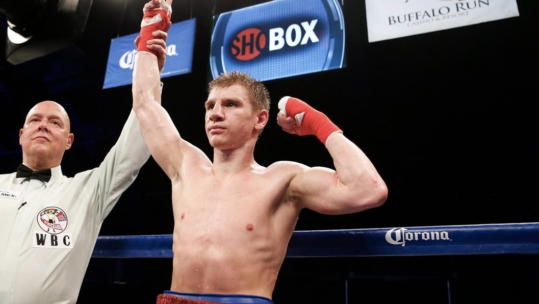 Украинский боксер впервые защитит титул чемпиона США