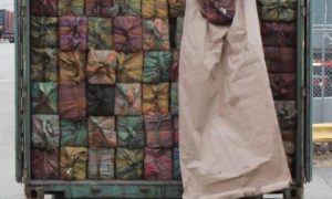 Фото: в Нью-Йорке обнаружили крупнейшую за четверть века партию кокаина