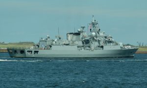 Фото: фрегат и штурмовой катер Турции посетили одесский порт