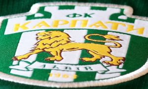 Видео: фаны «Карпат» разгромили поезд Львов-Запорожье