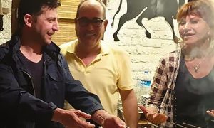 Фото: что делает Зеленский в Турции