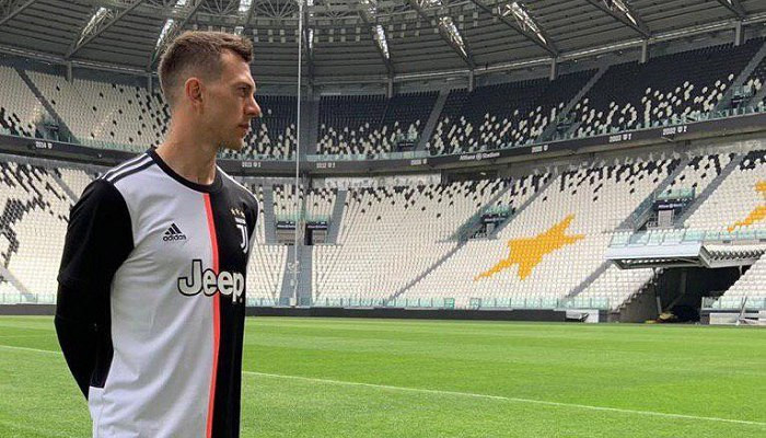 Фото: «Ювентус» кардинально изменил дизайн игровой формы