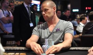 Серию турниров в Таллинне назвали в честь живой легенды покера