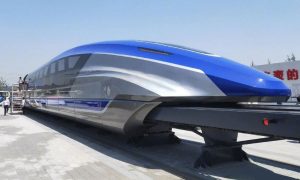 В Китае представили самый быстрый поезд