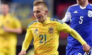 Півзахисника української збірної нарекли символом зради в Угорщині