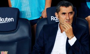 «Барселона» объявила об отставке главного тренера Вальверде