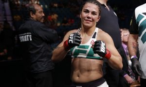 На чемпионку UFC Андраде и ее супругу в Бразилии совершено вооруженное нападение