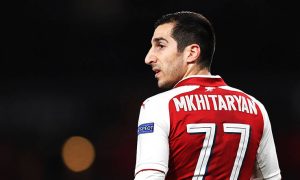 Скандал в УЕФА: армянскому футболисту запретили демонстрировать флаг в Баку