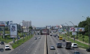 Кличко обещает обжаловать возвращение старых названий проспектам Бандеры и Шухевича