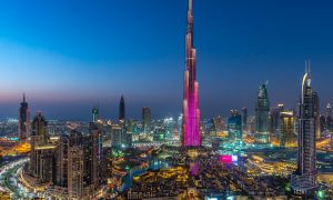 Видео: украинская студия создала 3D-шоу для самого высокого здания в мире