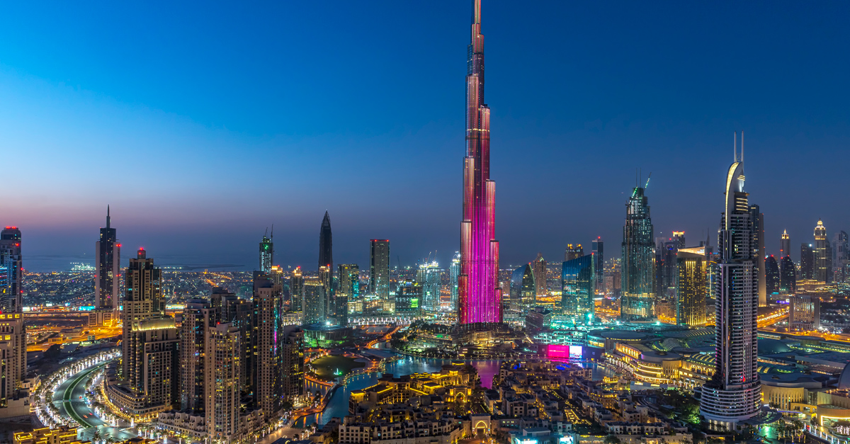 Видео: украинская студия создала 3D-шоу для самого высокого здания в мире