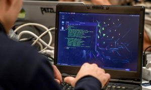 Китаец продал ноутбук со сверхмощными вирусами за миллион долларов