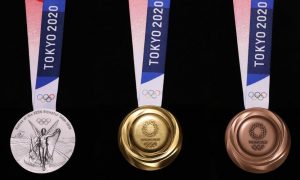 Олимпийские медали в Токио сделали из переработанных гаджетов