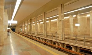 Какие станции метро вскоре откажутся от жетонов