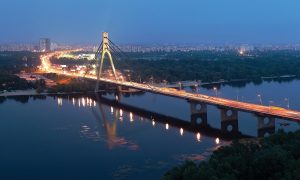 Общественный транспорт через Северный мост будет работать дольше из-за Upark Festival