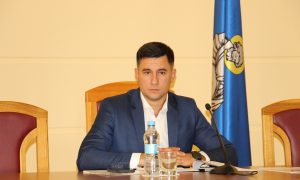 Президент уволил двух глав районов в Киеве