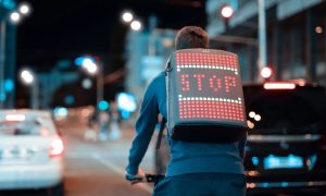 Украинский рюкзак с экраном собрал 46 000 долларов